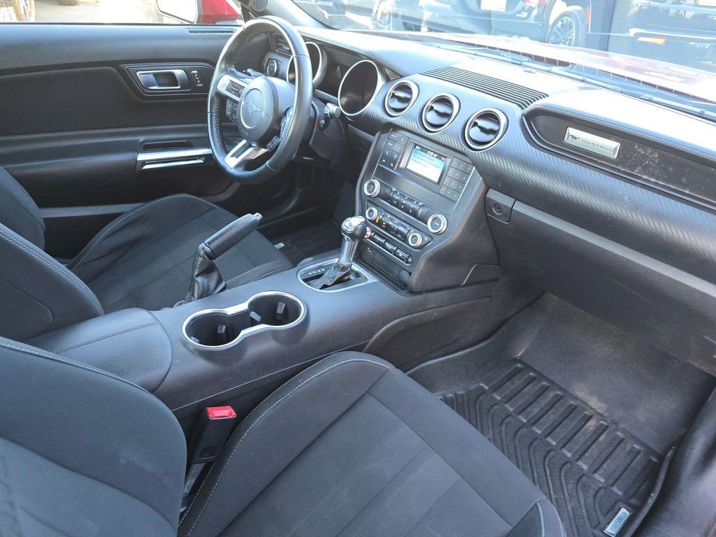 Used 2019 Ford Mustang Coupe image 10