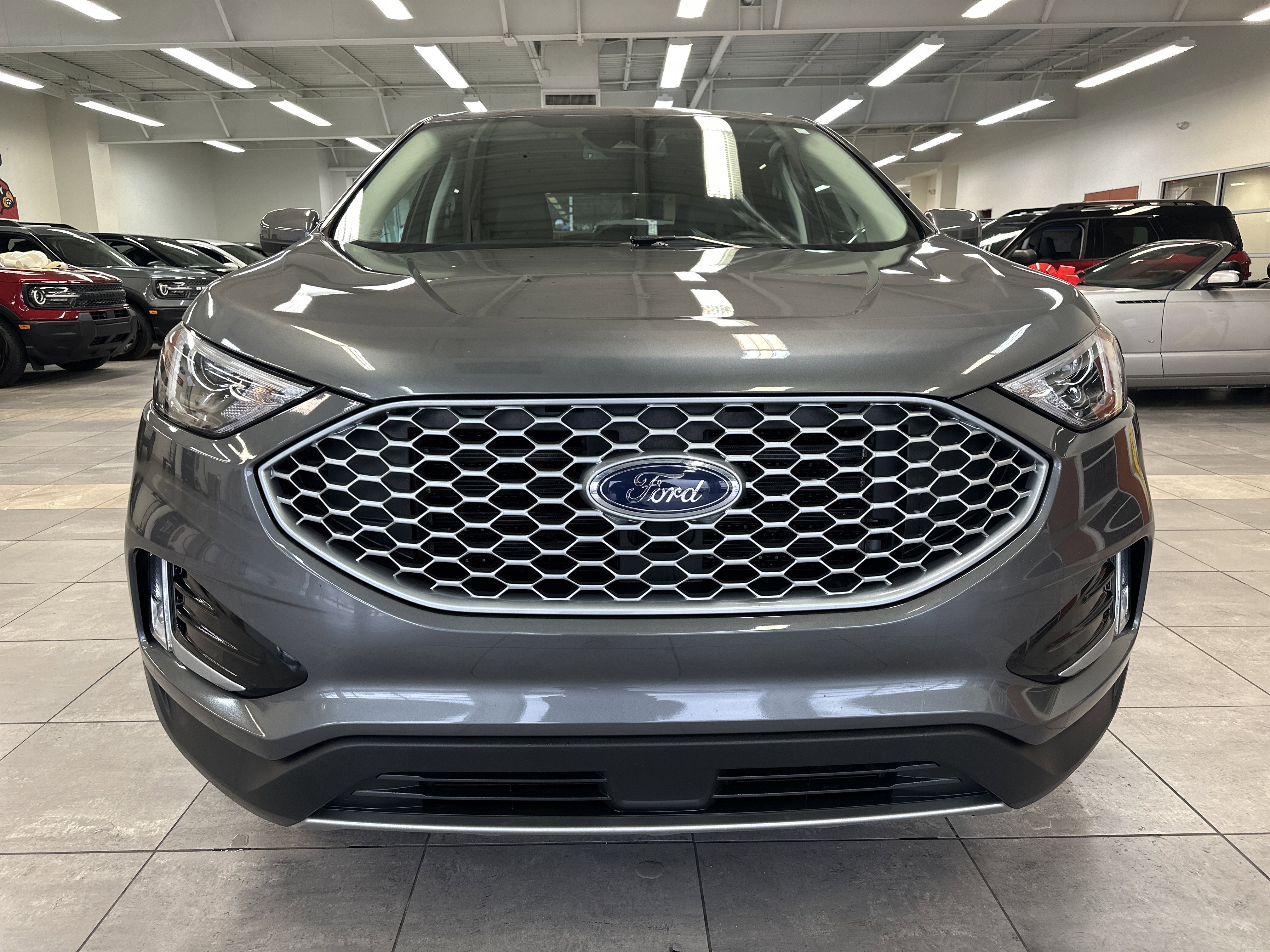 Used 2023 Ford Edge SEL w/ Convenience Package image 18