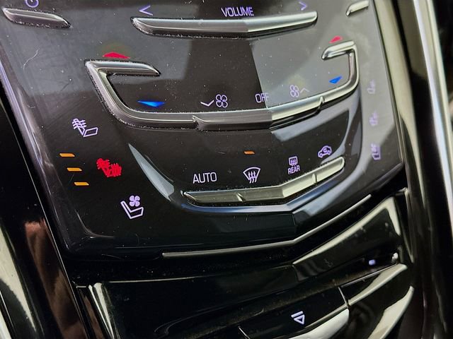 Used 2019 Cadillac Escalade Platinum image 16