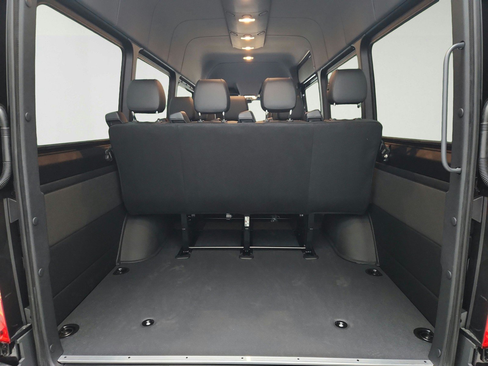 New 2026 Mercedes-Benz Sprinter 2500 image 16