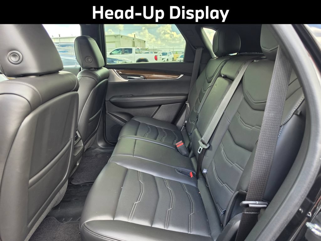 Used 2023 Cadillac XT5 Premium Luxury w/ Platinum Package AWD/4WD image 13