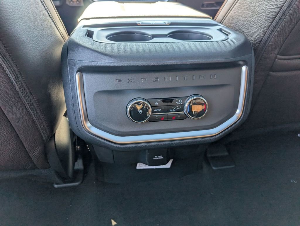 New 2026 Ford Expedition Max King Ranch image 44