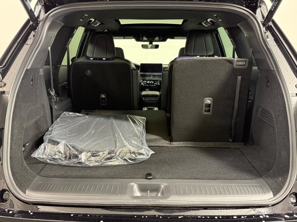 Certified 2026 INFINITI QX60 Sport AWD/4WD image 6