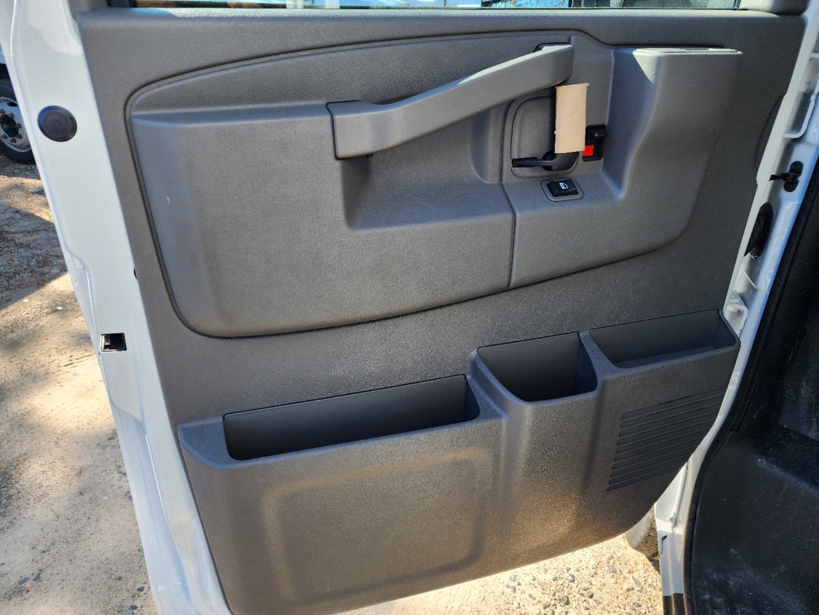 New 2024 Chevrolet Express 3500 w/ Power Convenience Package image 18