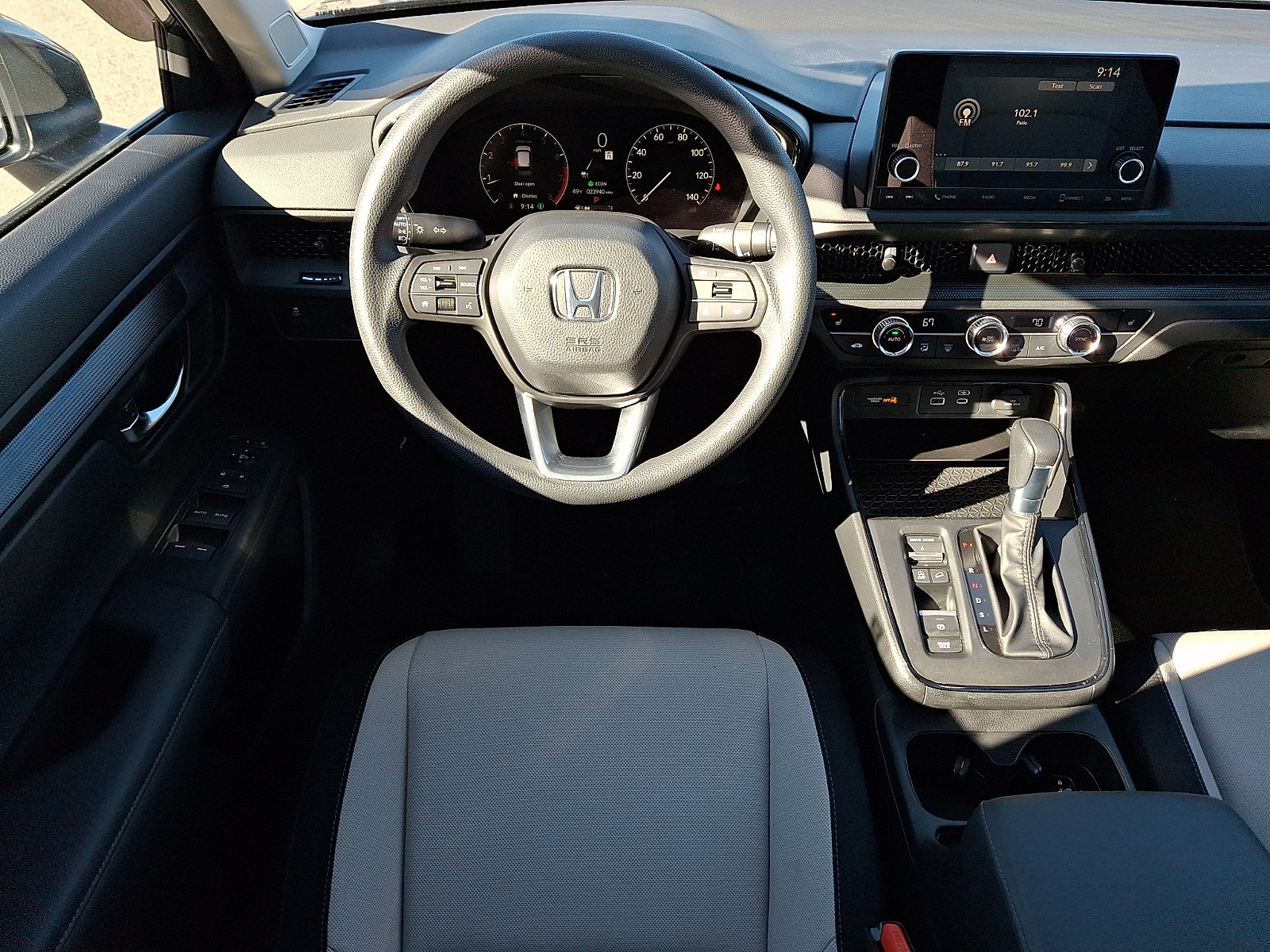 Used 2025 Honda CR-V EX image 12