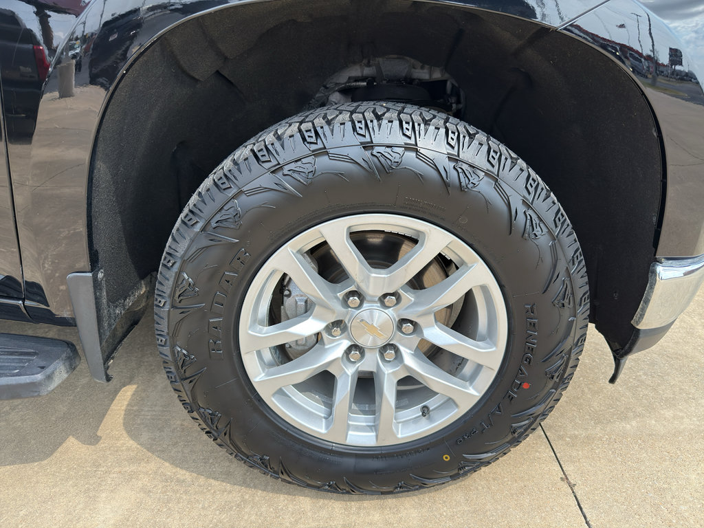Used 2022 Chevrolet Silverado 1500 LT AWD/4WD image 13