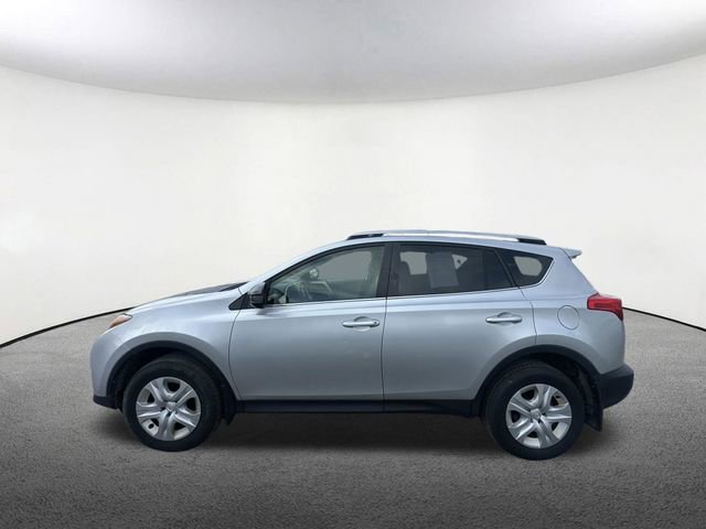 Used 2013 Toyota RAV4 LE image 28