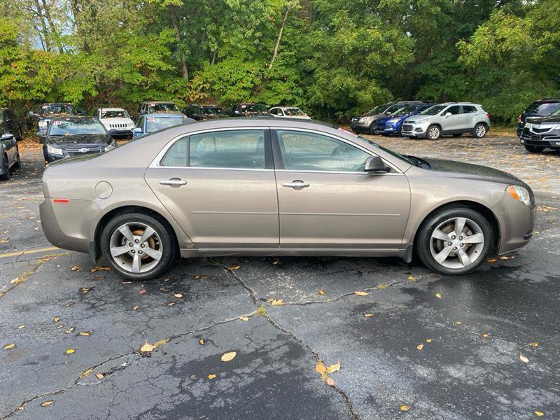 Used 2012 Chevrolet Malibu LT FWD image 4