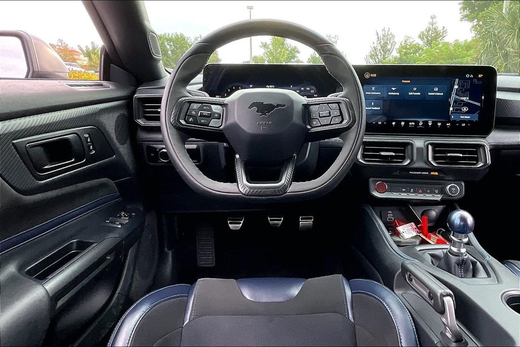 Used 2026 Ford Mustang Dark Horse RWD image 5