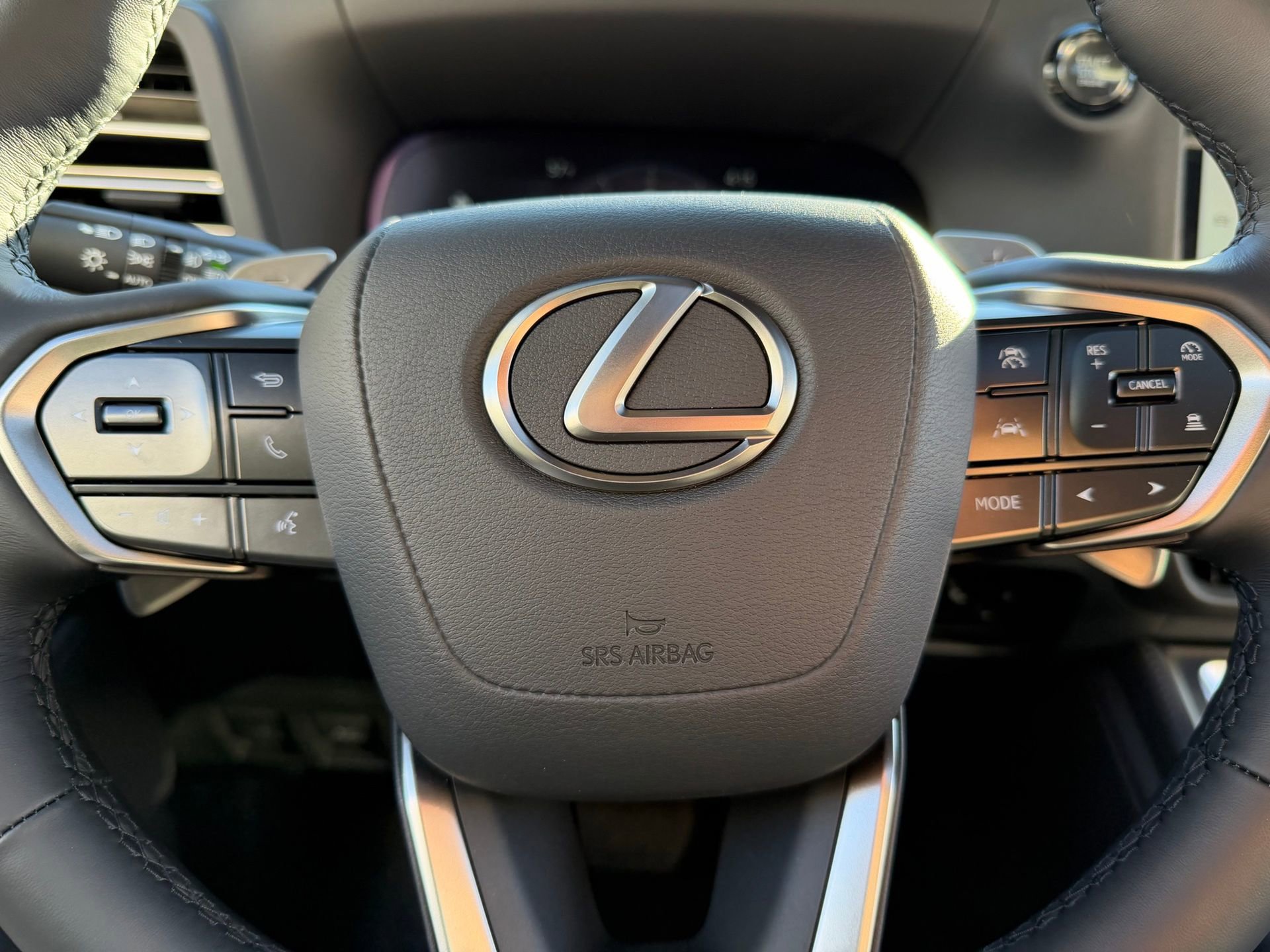 Used 2025 Lexus GX 550 550 Premium+ w/ Accessory Package (2T) image 49