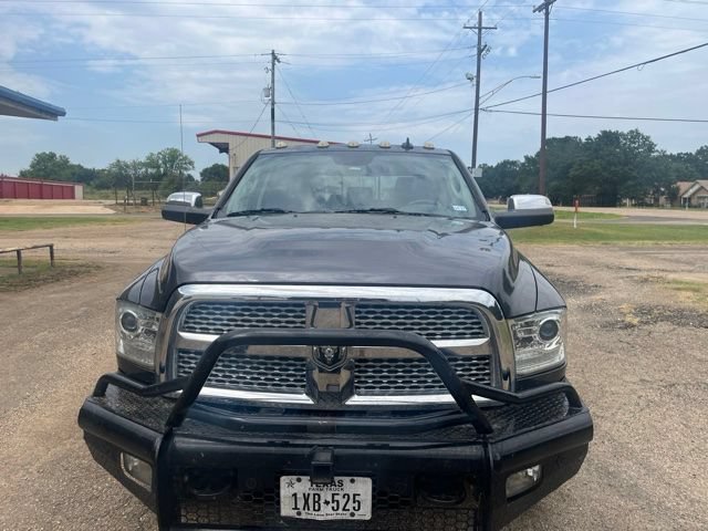 Used 2018 RAM 3500 Laramie w/ Convenience Group AWD/4WD image 8