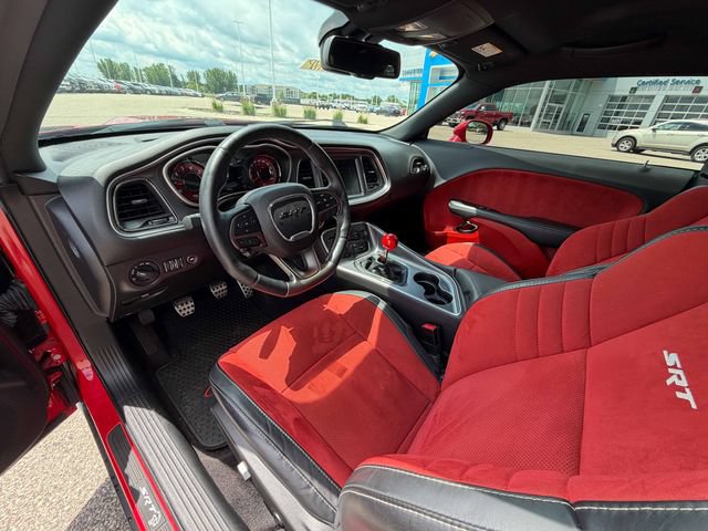 Used 2015 Dodge Challenger SRT Hellcat RWD image 22