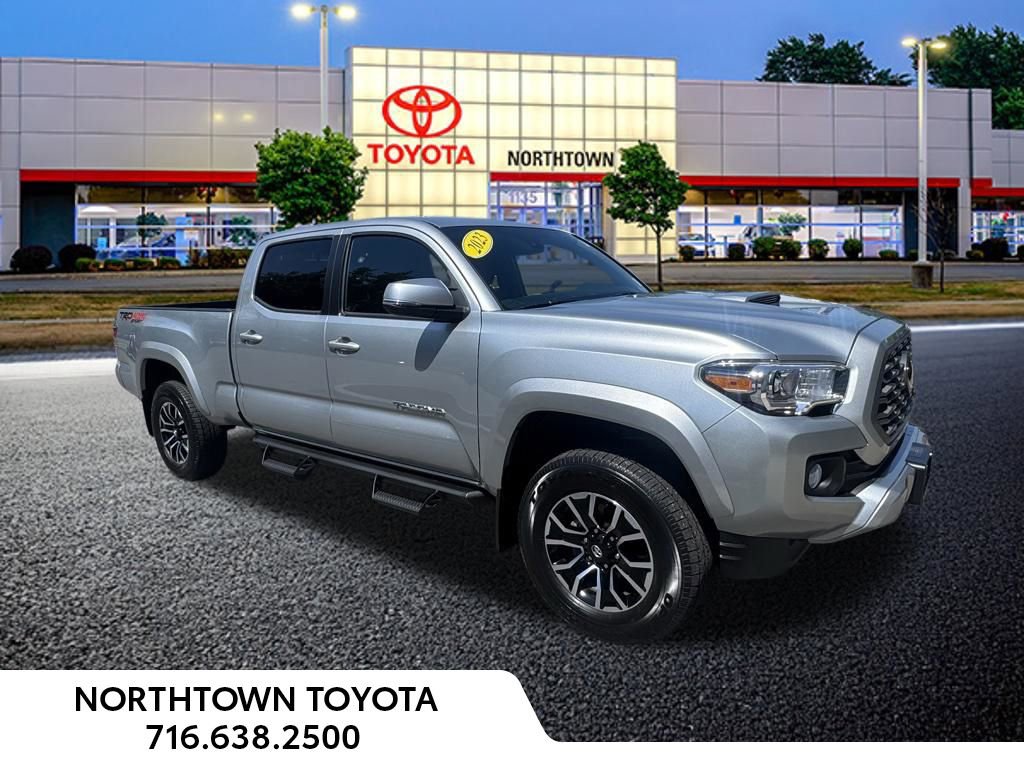 Used 2023 Toyota Tacoma TRD Sport AWD/4WD image 8