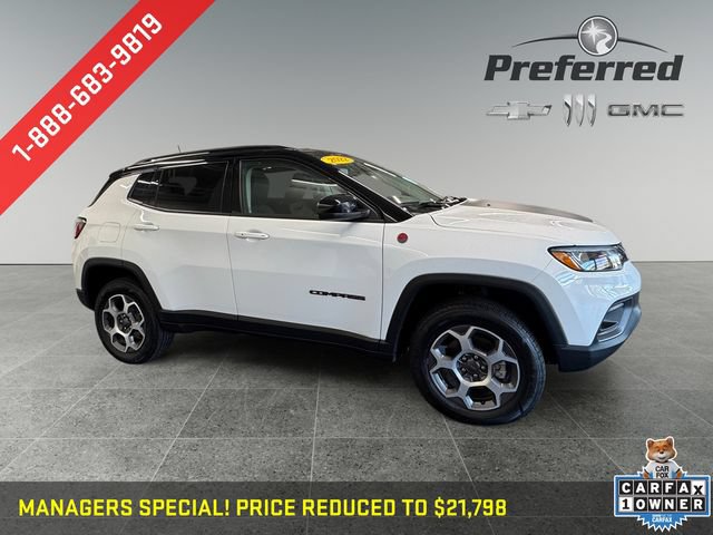 Used 2022 Jeep Compass Trailhawk AWD/4WD image 9