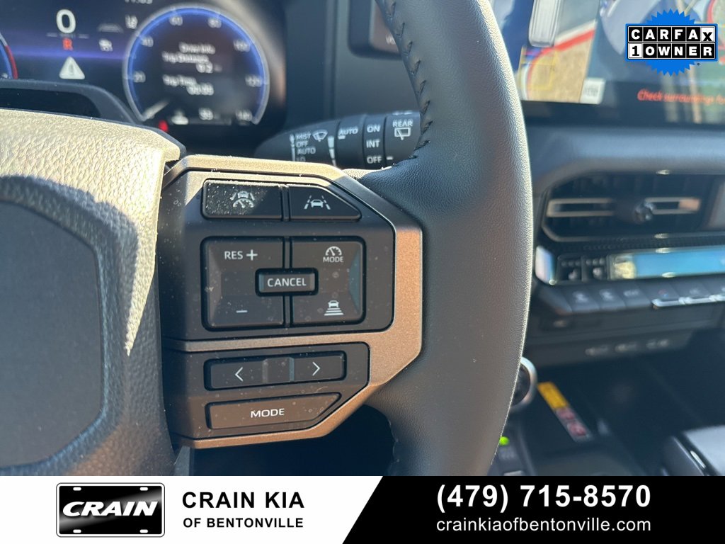 Used 2025 Toyota Land Cruiser image 28