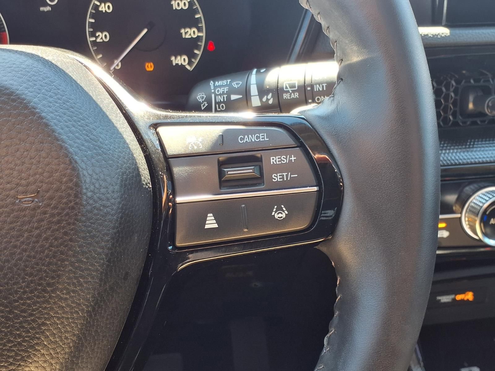 Used 2025 Honda CR-V EX-L image 18