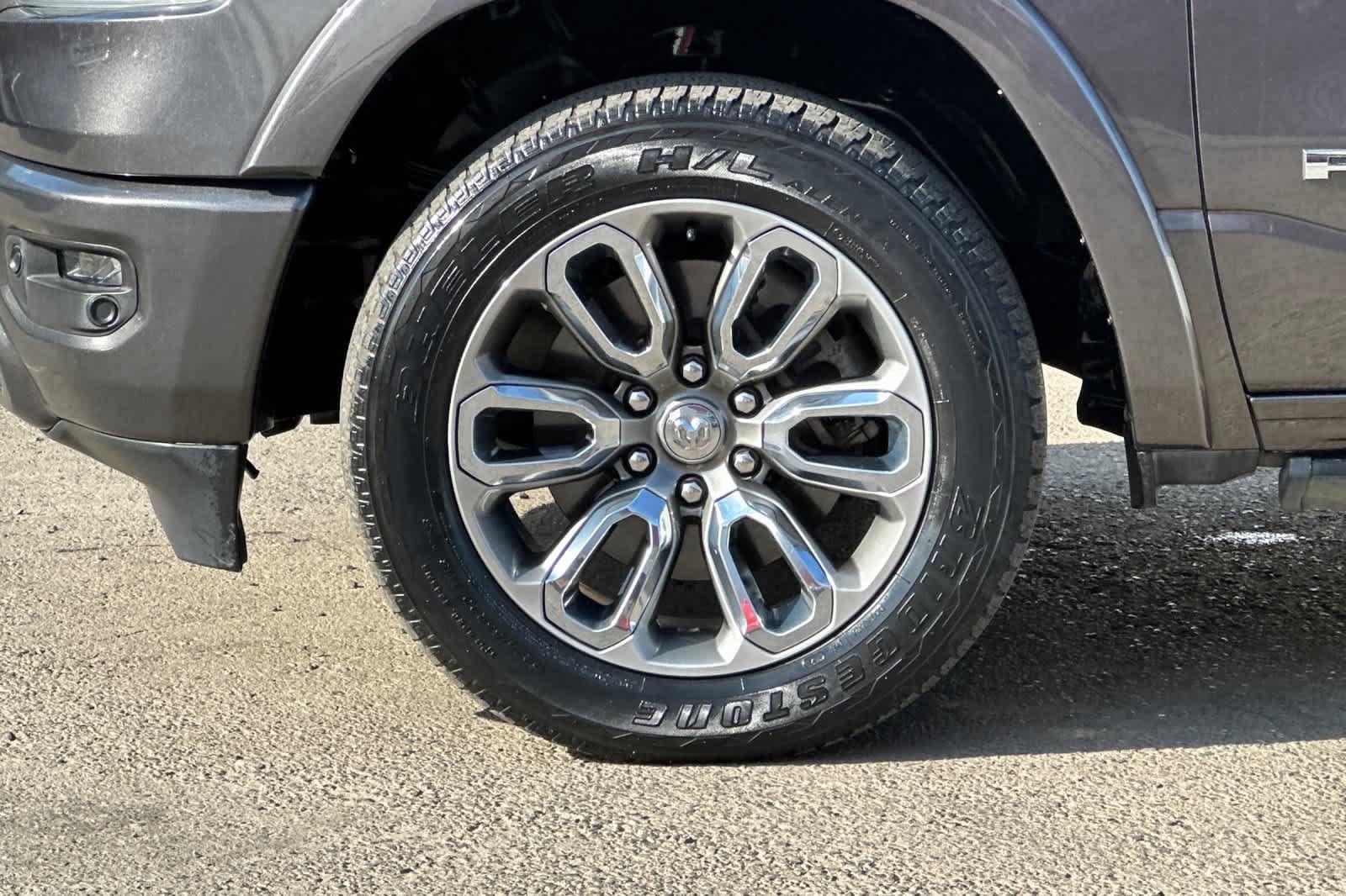 Used 2020 RAM 1500 Laramie w/ Sport Appearance Package AWD/4WD image 35