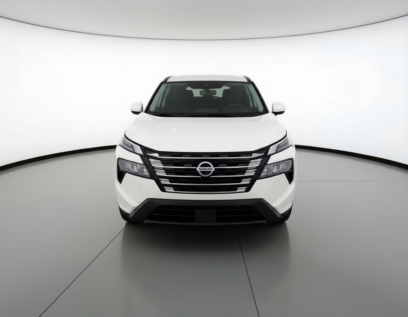 Used 2024 Nissan Rogue SV AWD/4WD image 2