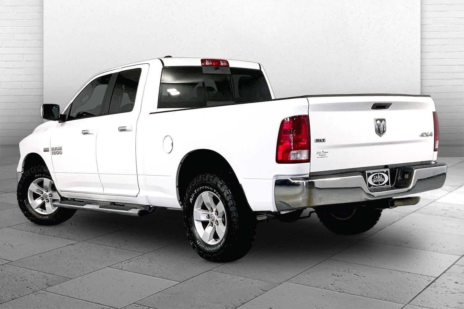 Used 2016 RAM 1500 Classic SLT AWD/4WD image 11