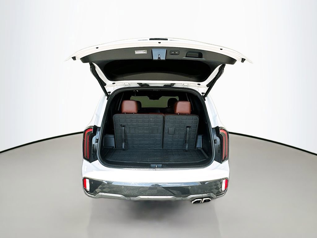 Used 2024 Kia Telluride EX w/ EX Captain's Chair Package image 29