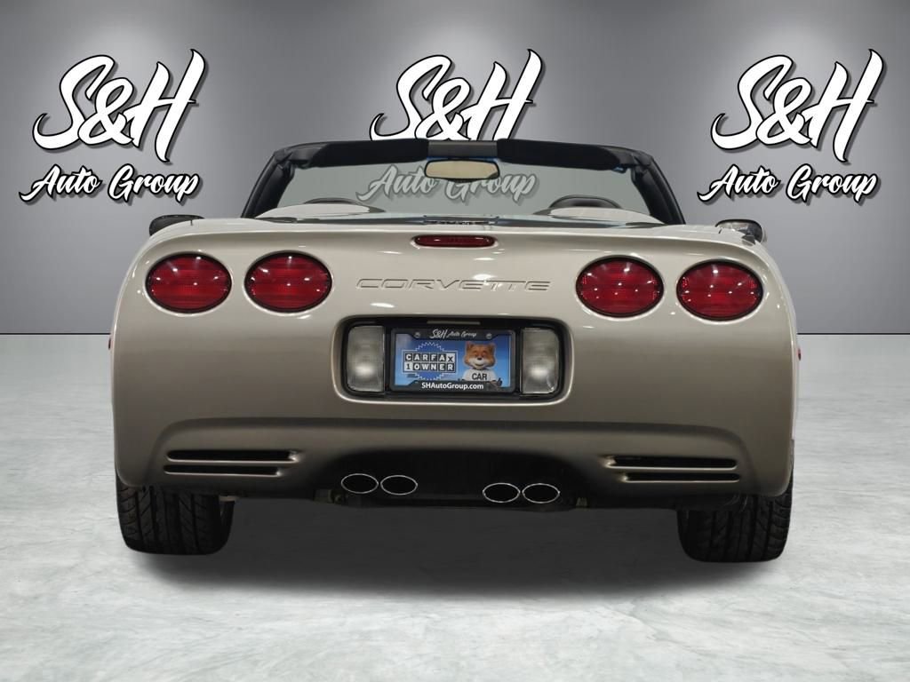 Used 2001 Chevrolet Corvette Convertible w/ Preferred Equipment Group2 image 20