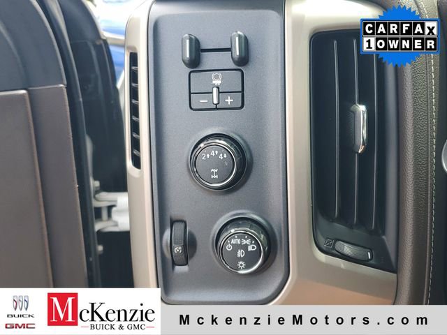 Used 2017 GMC Sierra 2500 Denali w/ Duramax Plus Package AWD/4WD image 21