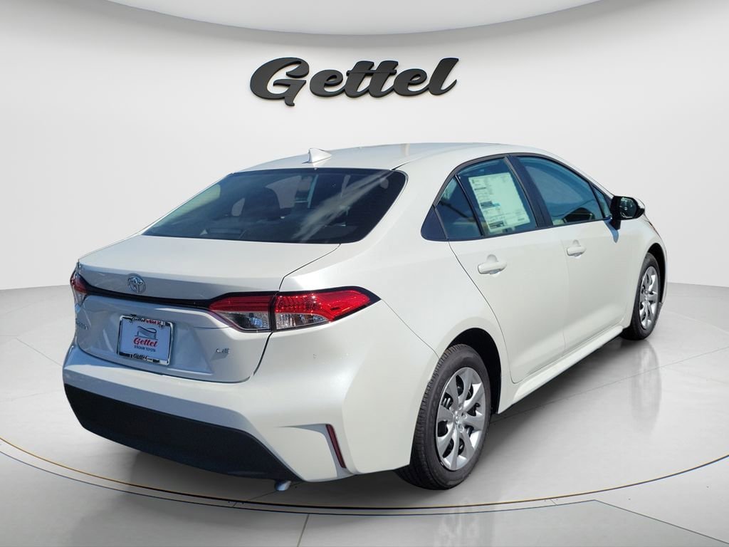 New 2026 Toyota Corolla LE FWD image 5