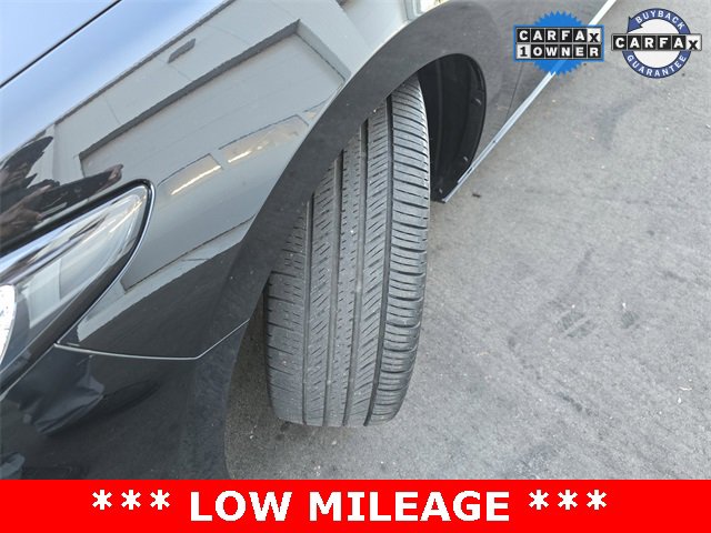 Used 2024 MAZDA MAZDA3 s image 20