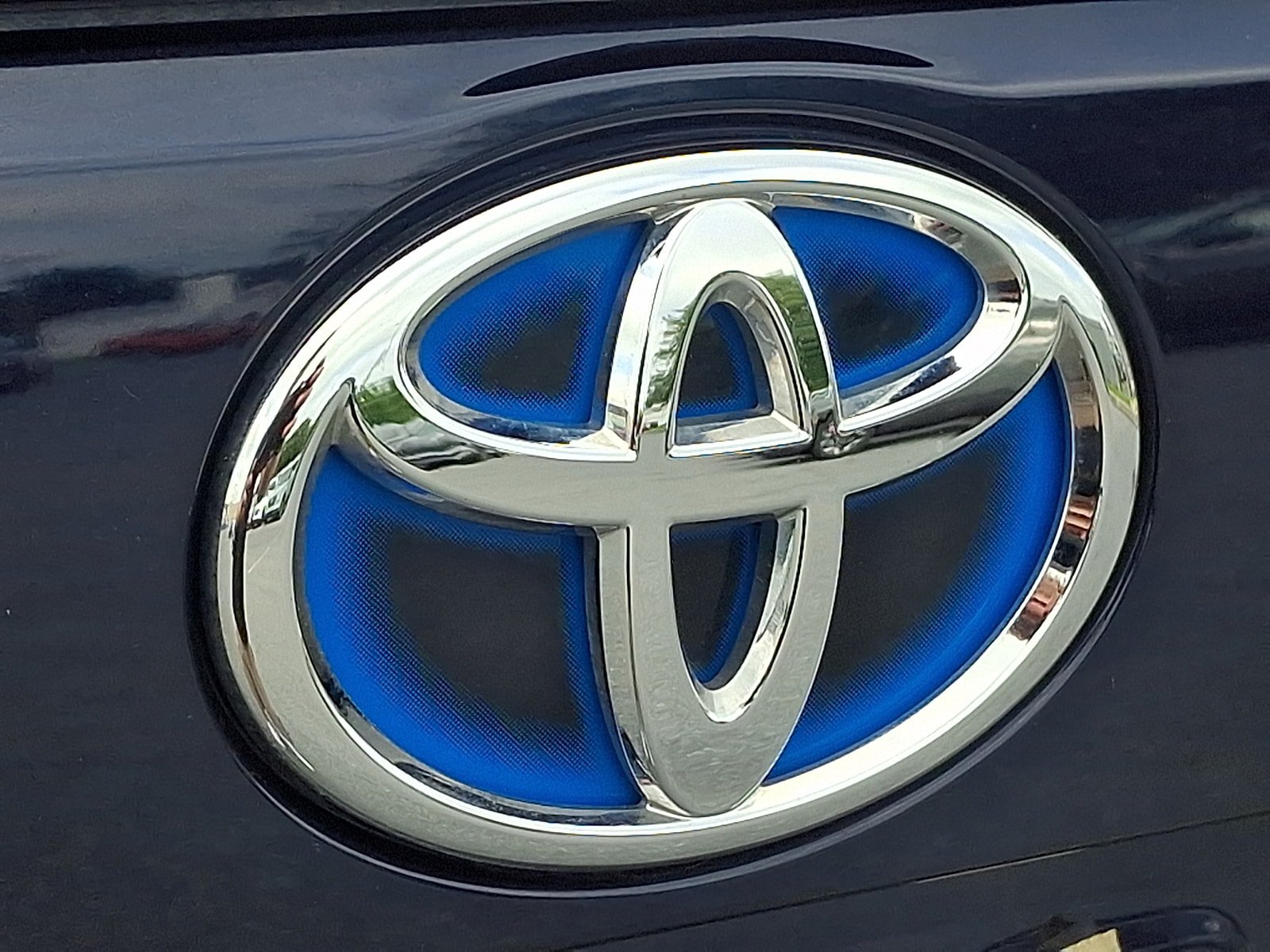 Used 2023 Toyota RAV4 XLE w/ Convenience Package AWD/4WD image 33