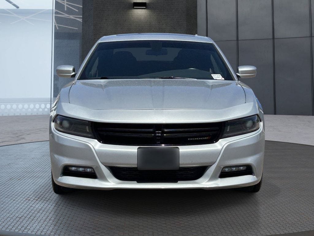 Used 2022 Dodge Charger SXT w/ Driver Convenience Group RWD image 9