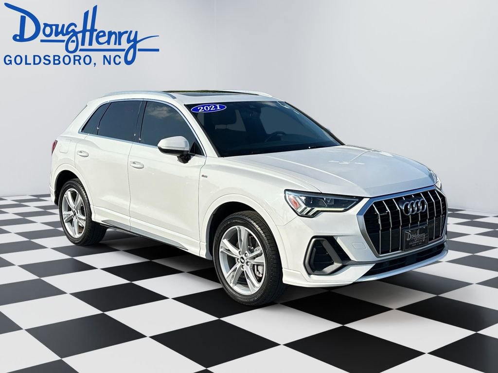 Used 2021 Audi Q3 2.0T Premium Plus w/ Premium Plus Package AWD/4WD image 7