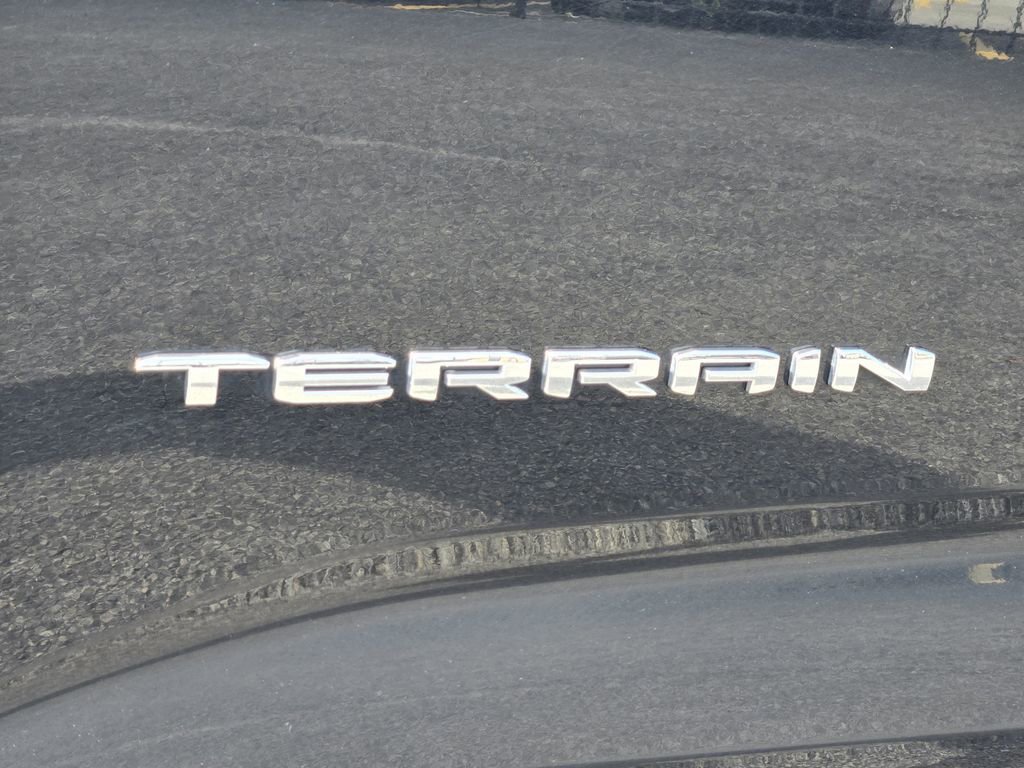 Used 2025 GMC Terrain Elevation FWD image 10