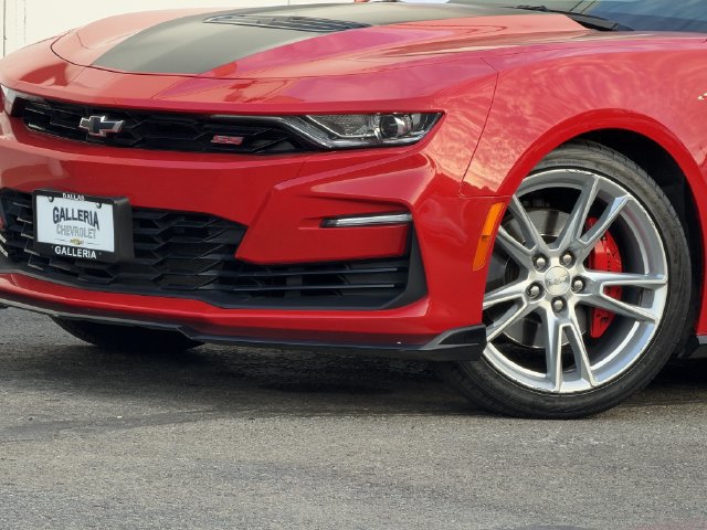 Certified 2022 Chevrolet Camaro SS RWD image 9