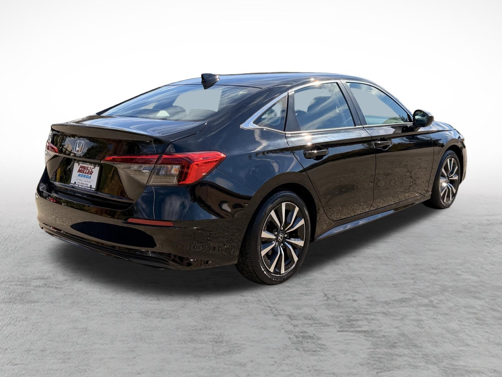 Used 2024 Honda Civic EX image 6