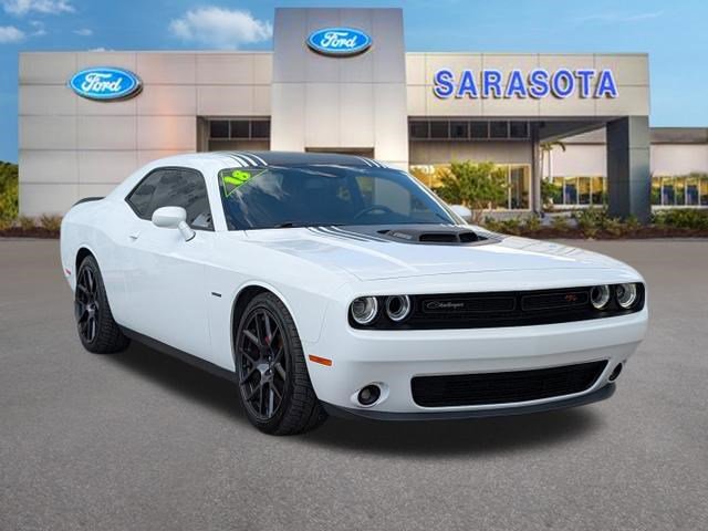 Used 2018 Dodge Challenger R/T Plus RWD image 1