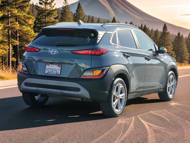 Used 2023 Hyundai Kona SEL FWD image 7