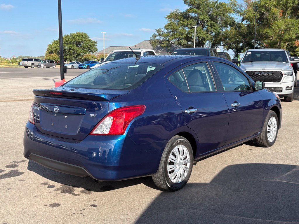 Used 2019 Nissan Versa SV FWD image 8