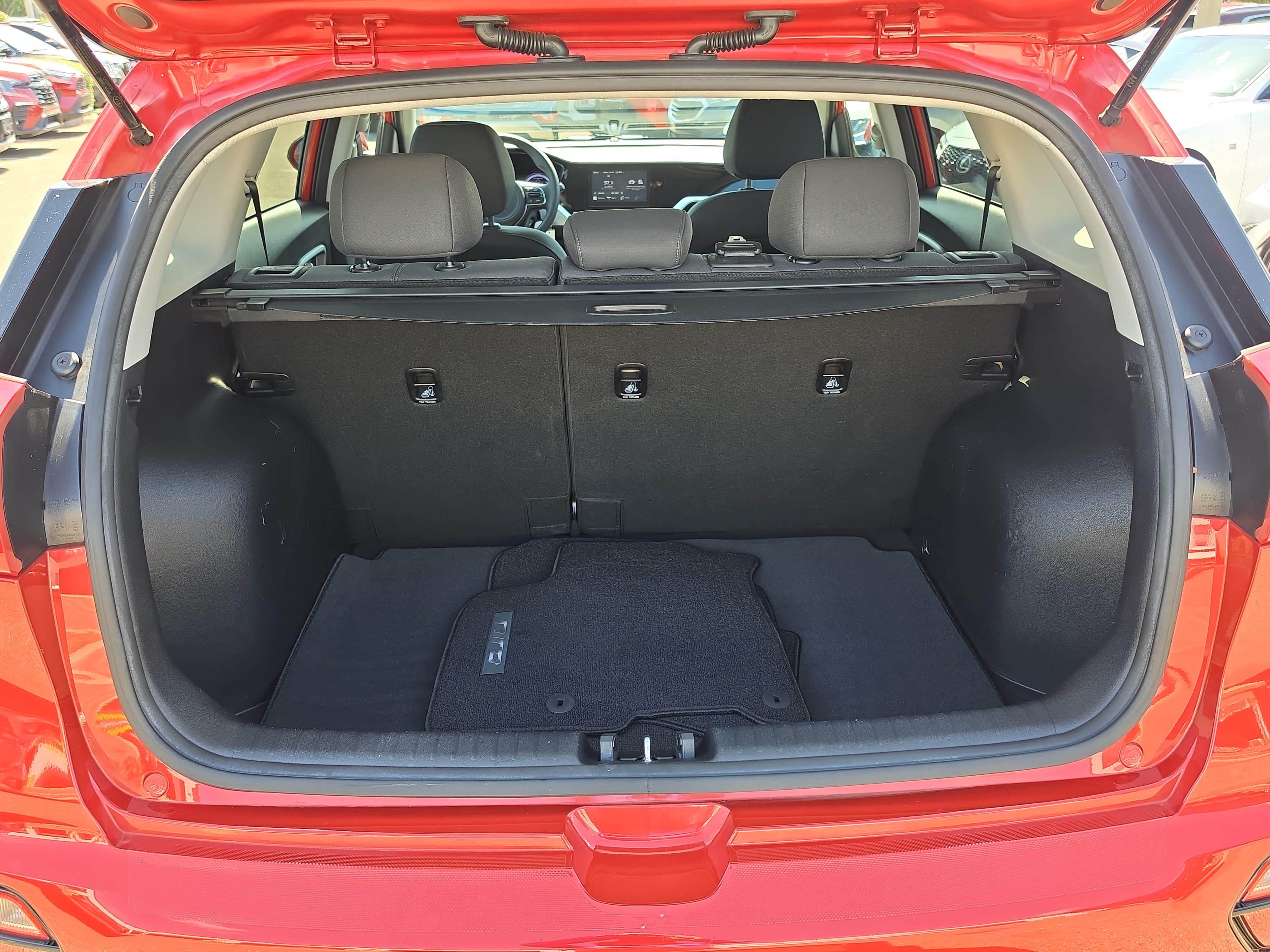 Certified 2021 Kia Niro LX FWD image 10