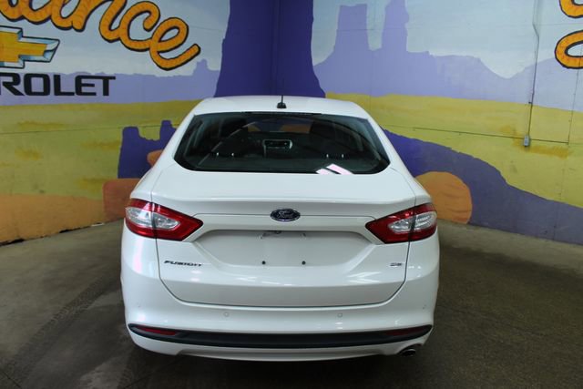 Used 2015 Ford Fusion SE FWD image 6
