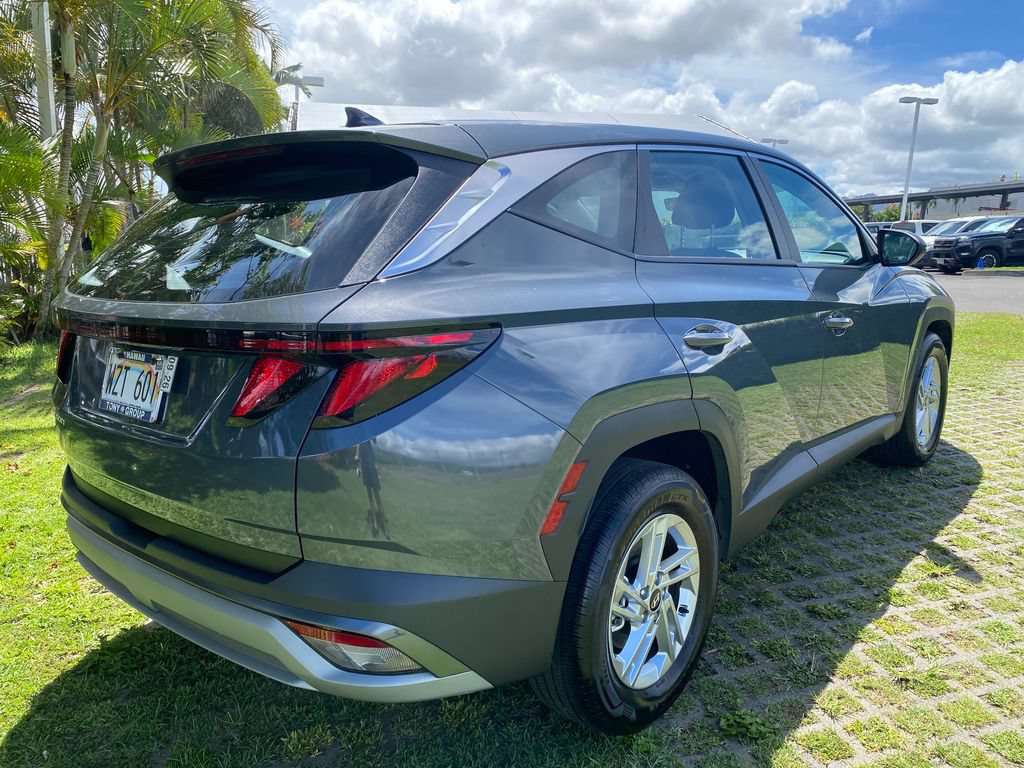 Certified 2025 Hyundai Tucson SE FWD image 25
