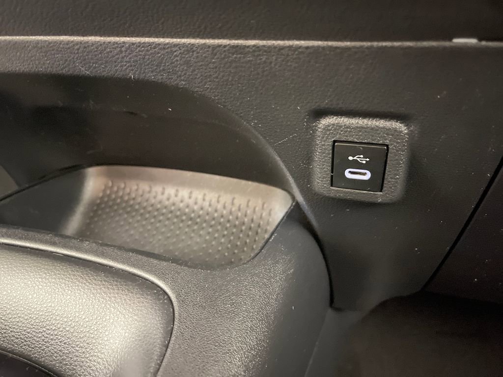 Used 2024 Toyota Corolla LE FWD image 7