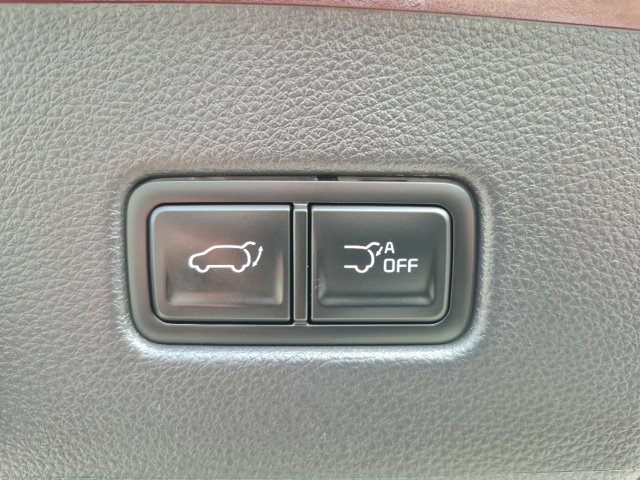 Used 2026 Kia Carnival EX FWD image 18