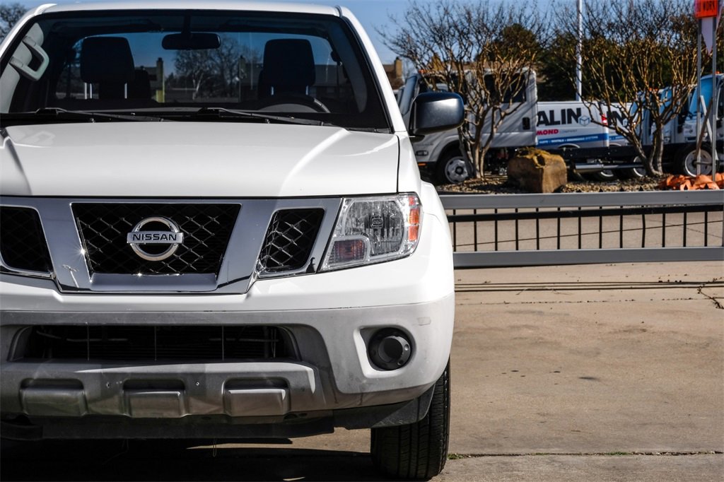 Used 2019 Nissan Frontier S image 39