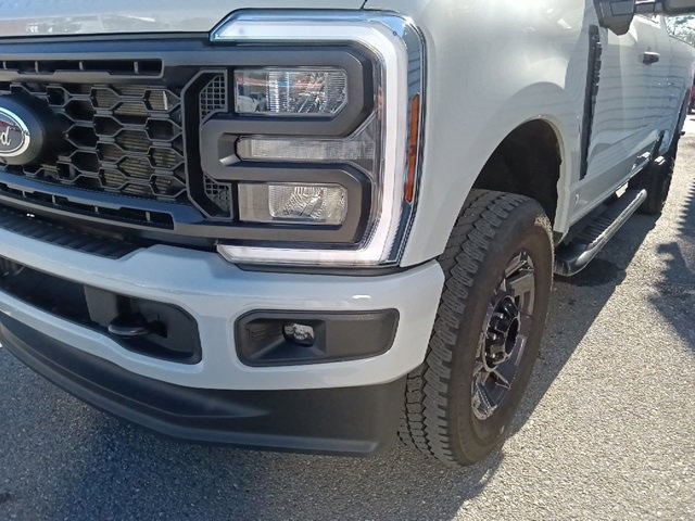 Used 2025 Ford F350 XL w/ STX Appearance Package image 9