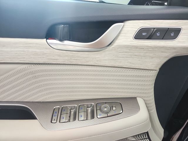 Used 2025 Hyundai Palisade Calligraphy FWD image 35