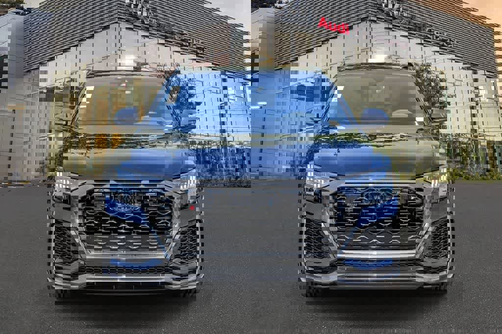 Used 2023 Audi RS Q8 image 6