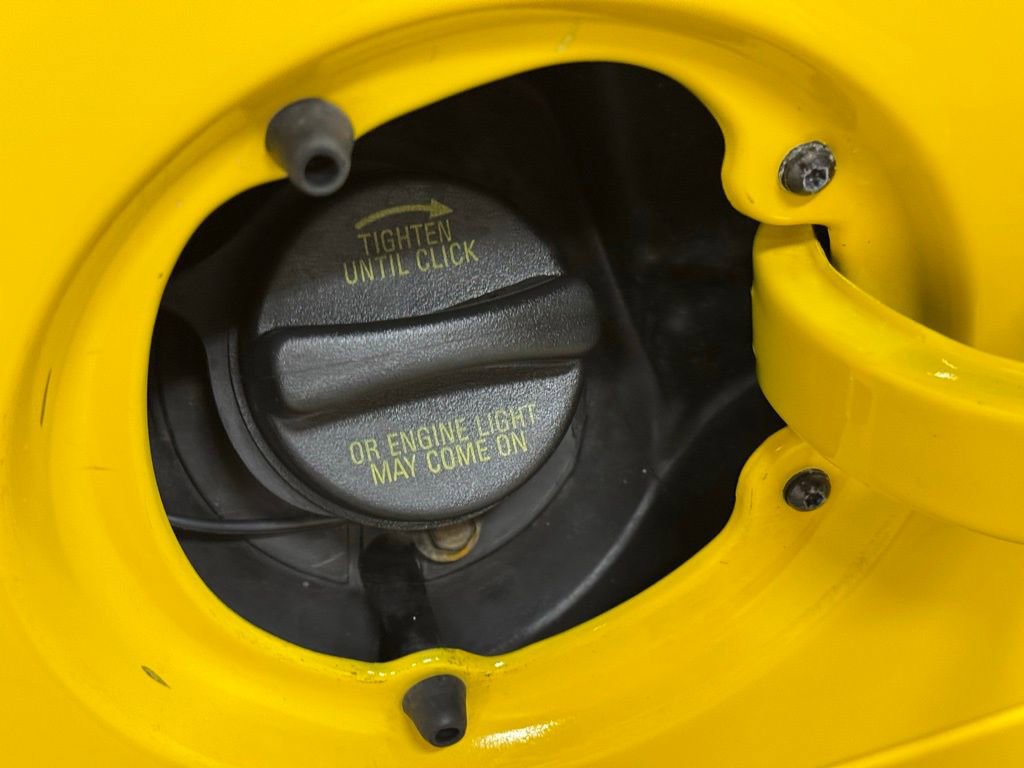 Used 2004 Ford Mustang GT image 15