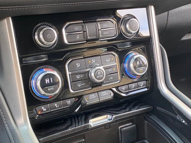 Used 2023 GMC Yukon Denali image 15