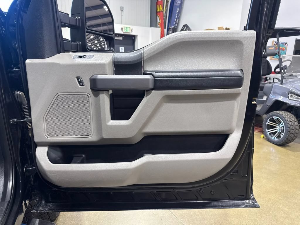 Used 2019 Ford F350 XLT AWD/4WD image 36