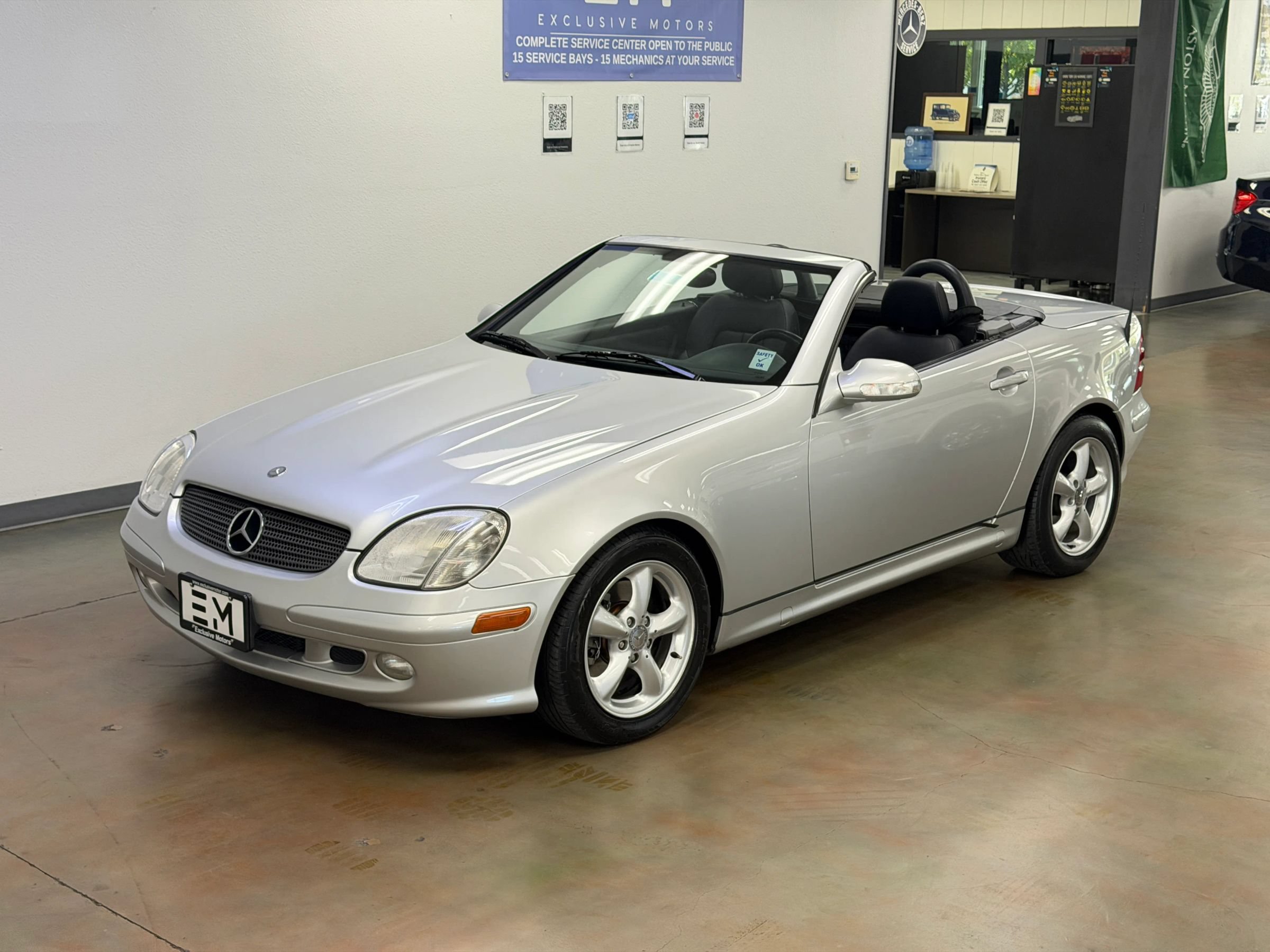 Used 2001 Mercedes-Benz SLK 320 image 13